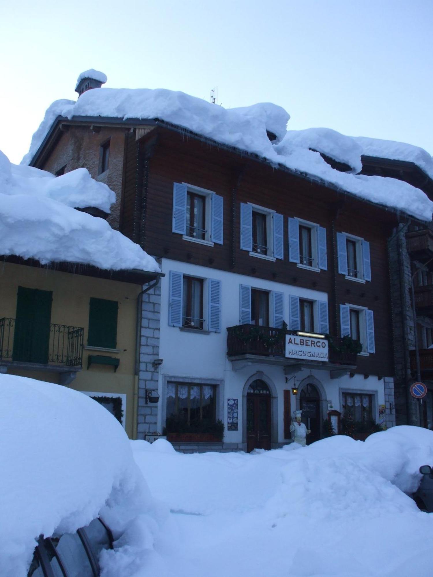 Albergo Ristorante Macugnaga Buitenkant foto