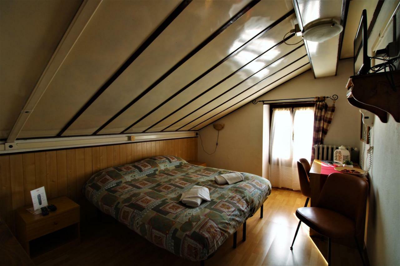 Albergo Ristorante Macugnaga Buitenkant foto