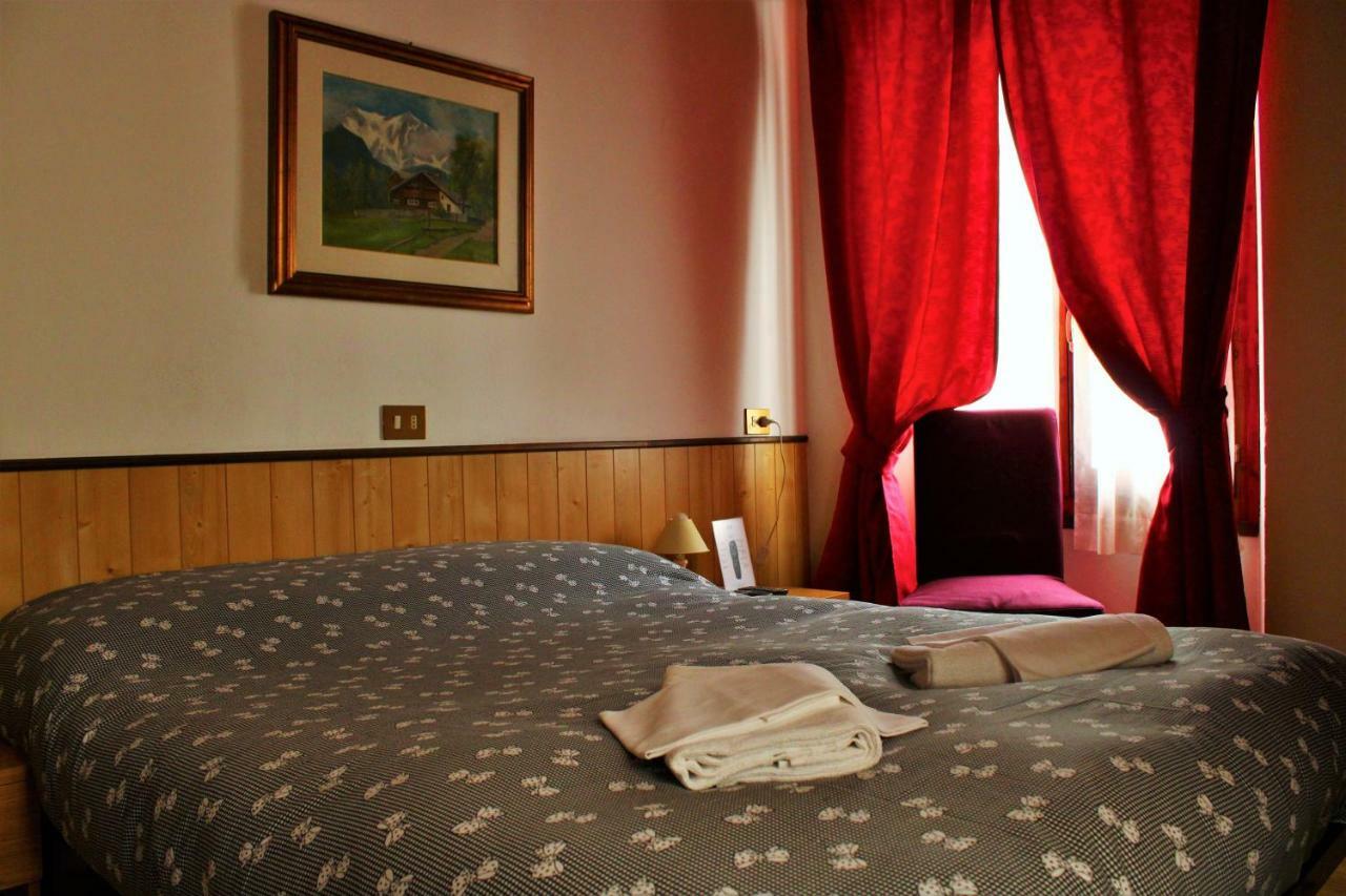 Albergo Ristorante Macugnaga Buitenkant foto